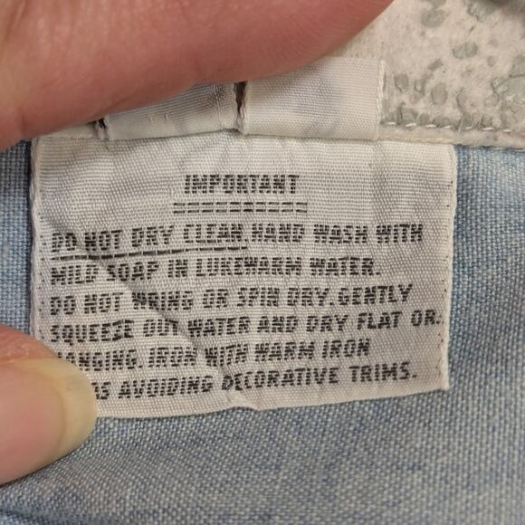 90s Vintage Embellished Denim Snap Button Up Shirt Light Wash Size Small - Picture 6 of 16